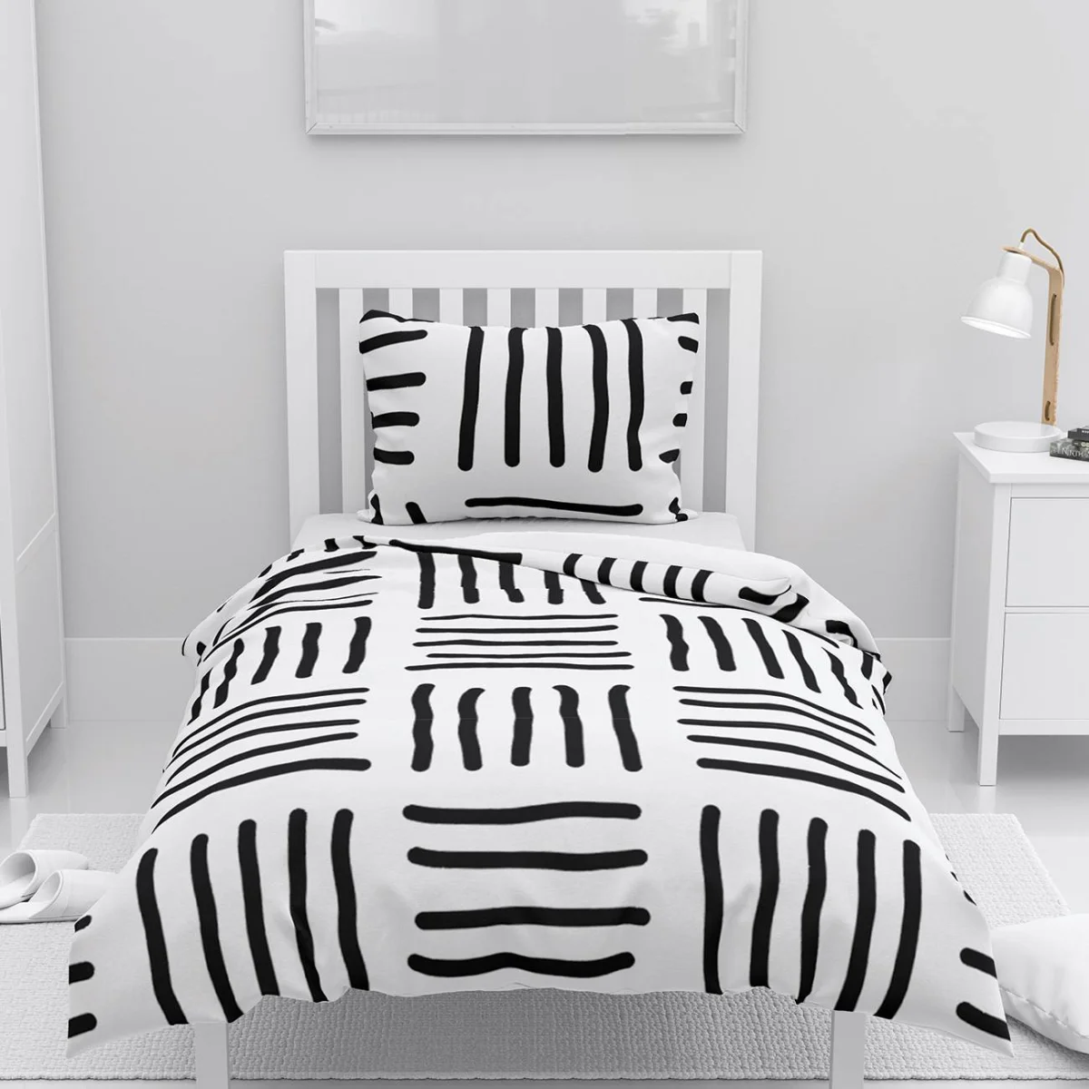 Soyut Çizgiler Nevresim Takımı | Beyaz kalın siyah çizgiler, el çizimi görünümü Desenli