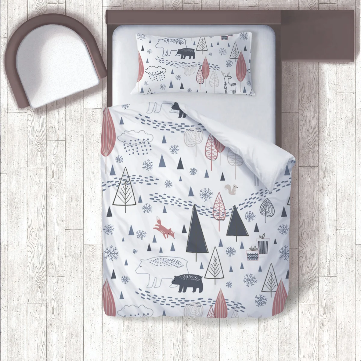 Orman Hayvanları Nevresim Takımı | Beyaz kar taneleri, ayak izleri Desenli