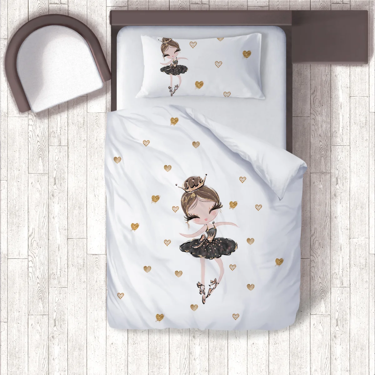 Balerin Nevresim Takımı | Beyaz Altın kalpler Desenli