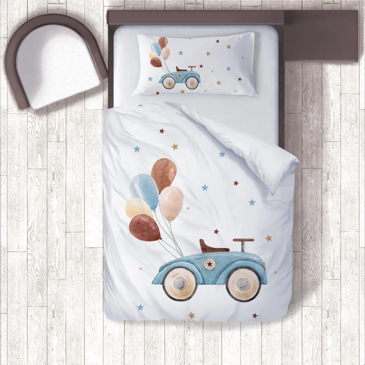 Oyuncak Araba Nevresim Takımı | Beyaz yıldızlar, balonlar Desenli