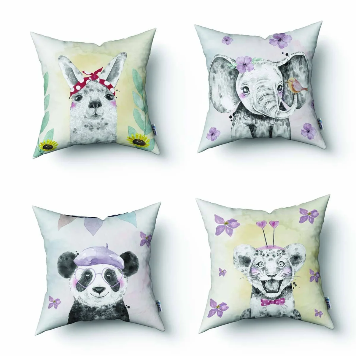 Orman Hayvanları 4lü Kırlent | Bej Pembe çiçekler, yeşil yapraklar Desenli