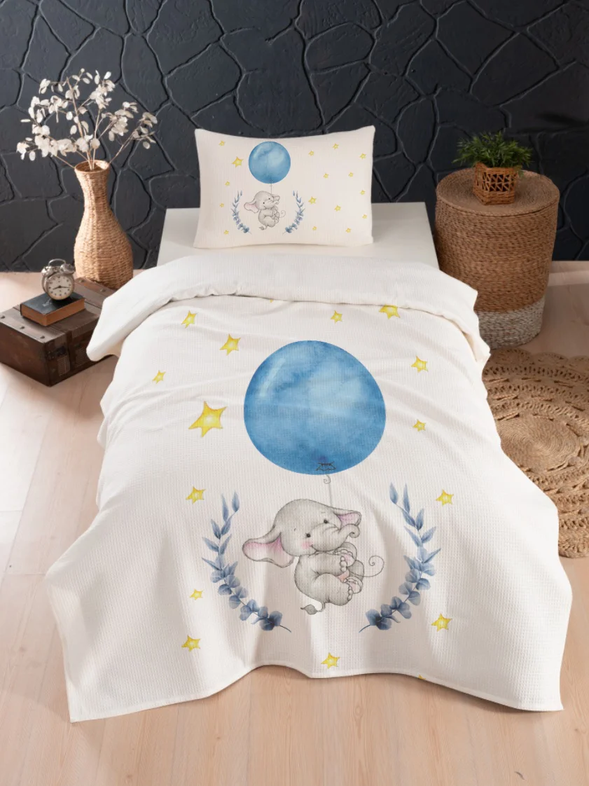 Fil Pike Örtü | Beyaz yıldız, mavi balon Desenli