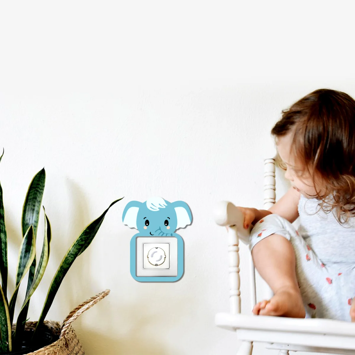 Fil Priz Kapağı | Mavi yok Desenli