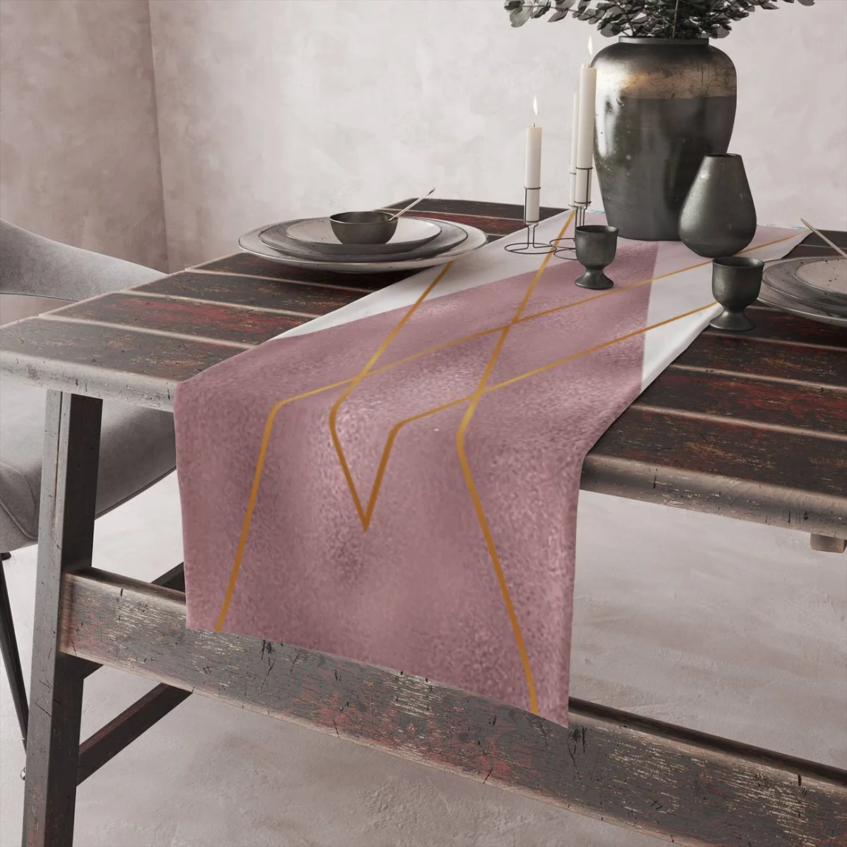 Soyut Runner Yolluk | Beyaz mermer dokulu, altın çizgili Desenli