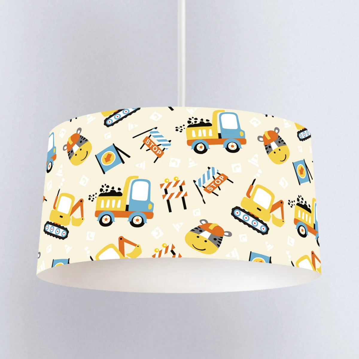 İş Makineleri ve Şantiye Hayvanları Sarkıt Avize | Beyaz iş makineleri, sevimli hayvanlar Desenli