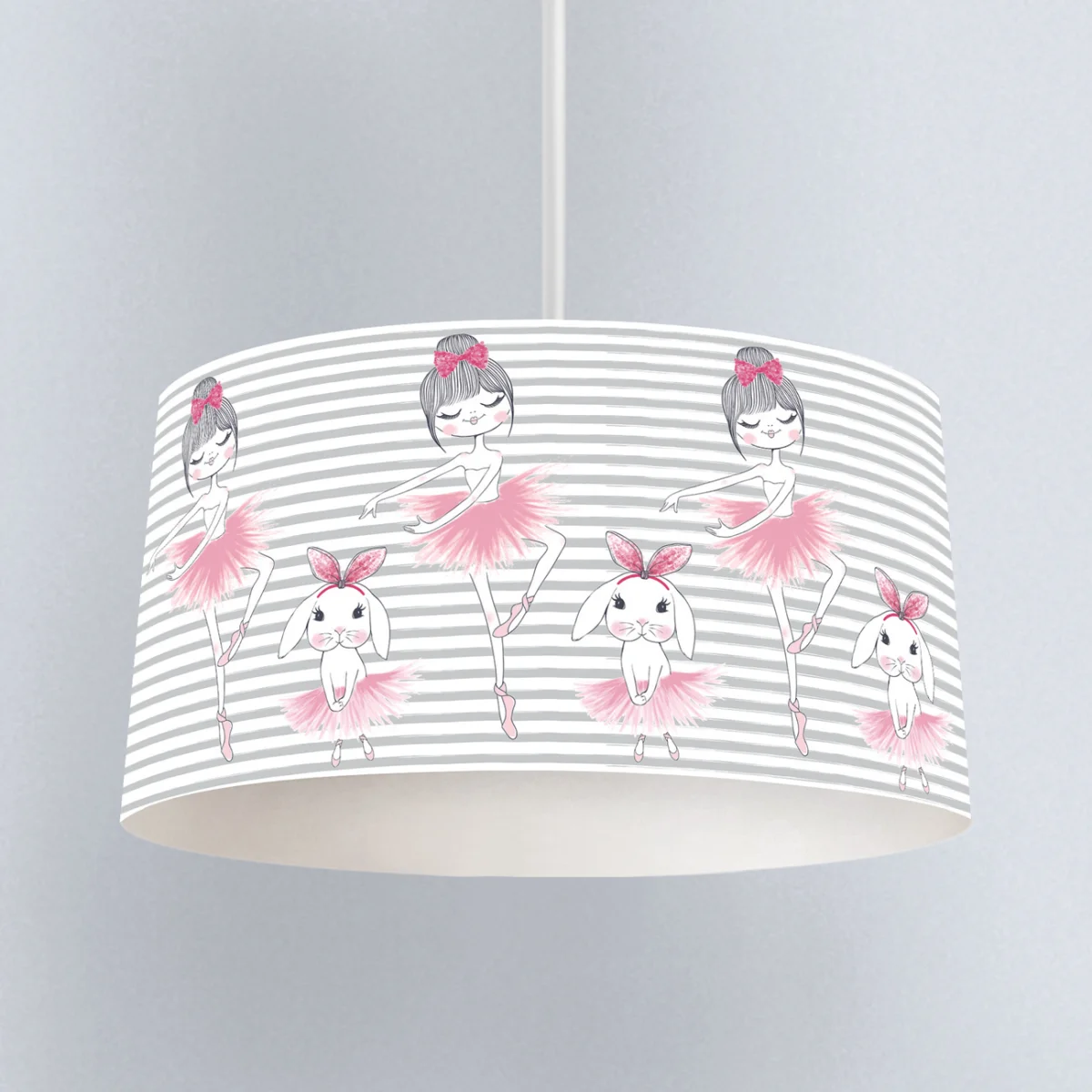 Balerin kız ve tavşan Sarkıt Avize | Beyaz Yatay gri çizgiler, pembe tütü ve kurdele Desenli