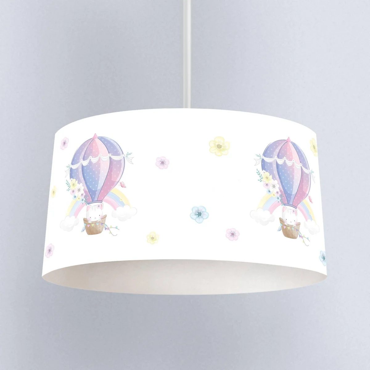 Sıcak Hava Balonu ve Kedi Sarkıt Avize | Beyaz gökkuşağı, bulutlar Desenli