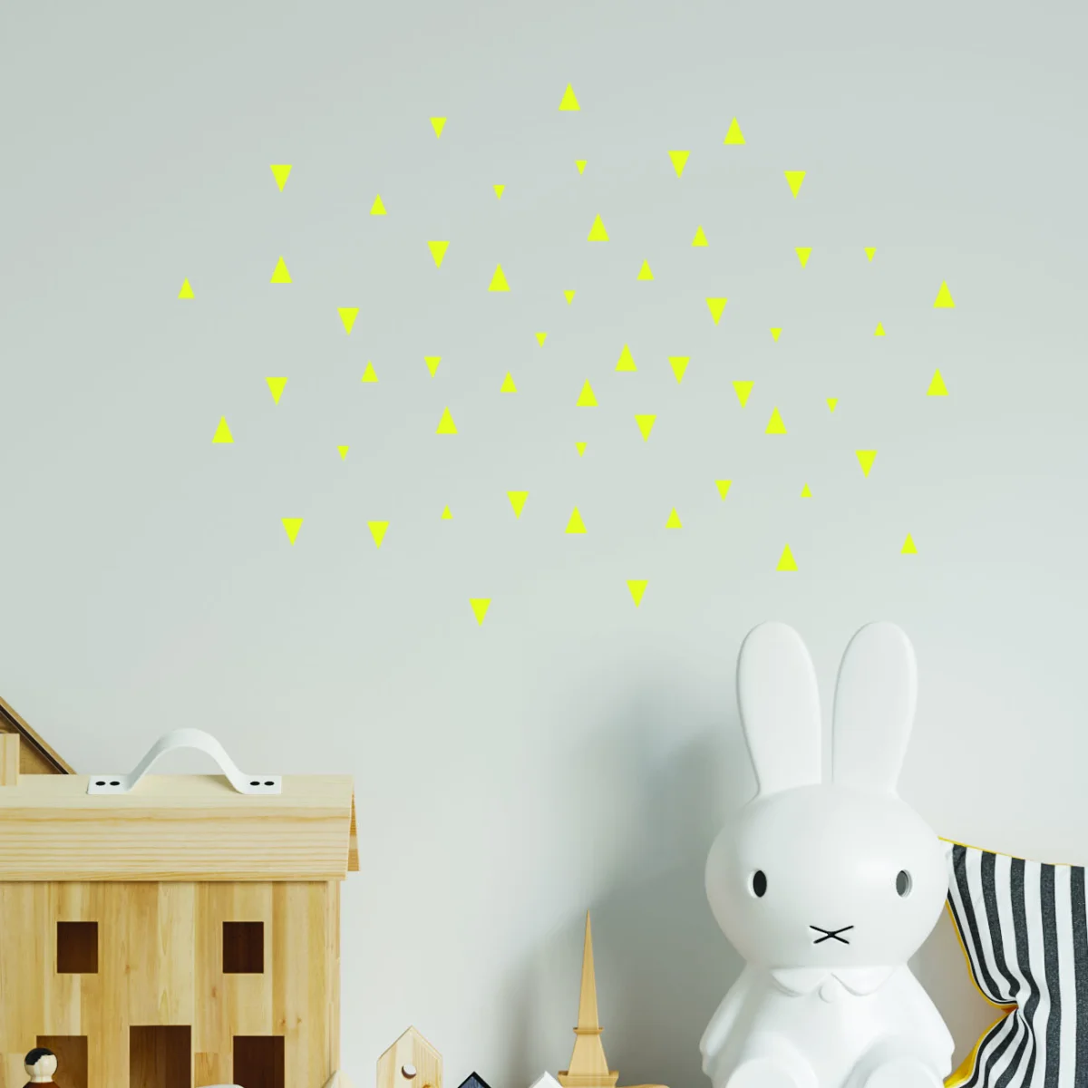 Üçgenler Duvar Sticker | Beyaz Sarı üçgenler, dağınık Desenli