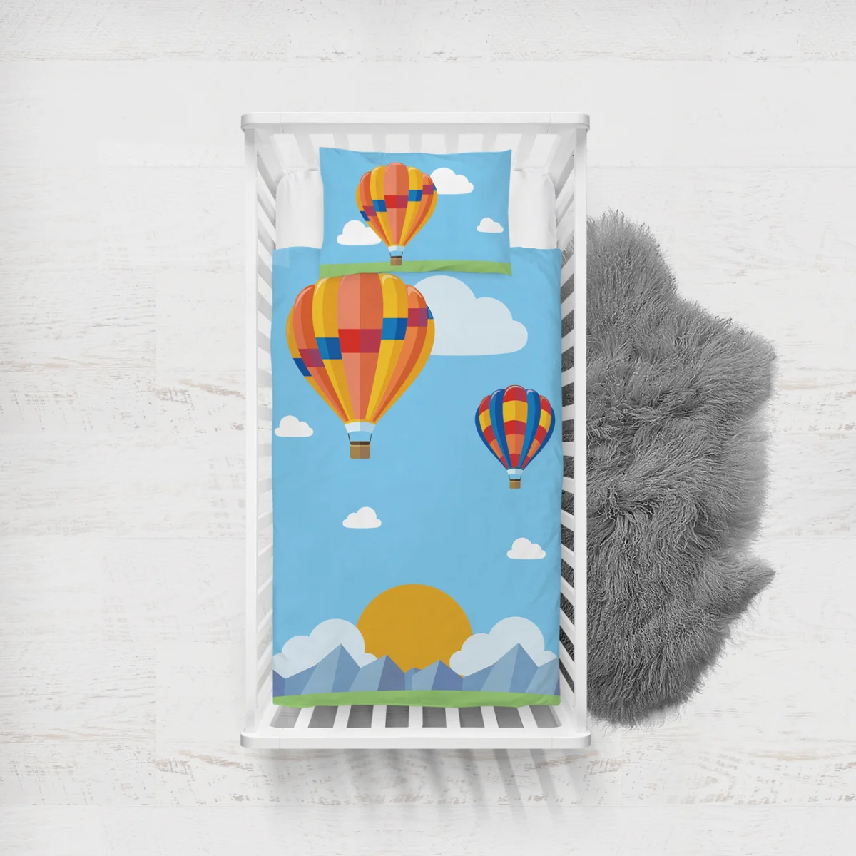 Balonlar Yatak Örtüsü ve Pike | Mavi bulut, dağ Desenli