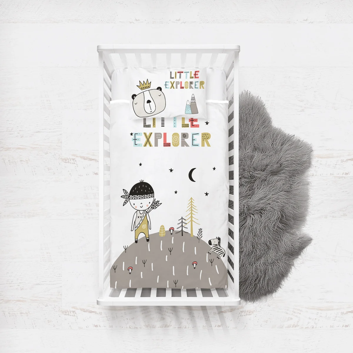 Kaşif ve Hayvanlar Yatak Örtüsü ve Pike | Beyaz yıldız, ay Desenli