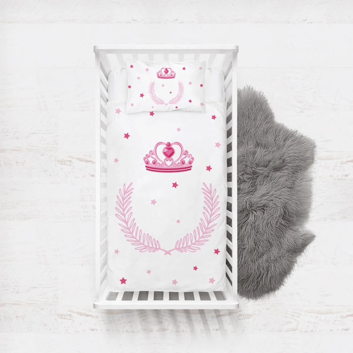 Prenses tacı Yatak Örtüsü ve Pike | Beyaz Pembe yıldızlar, yaprak desenleri Desenli