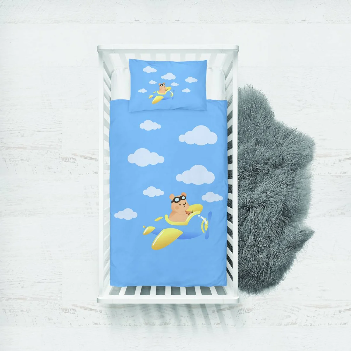 Pilot Ayı Yatak Örtüsü ve Pike | Mavi bulutlar Desenli