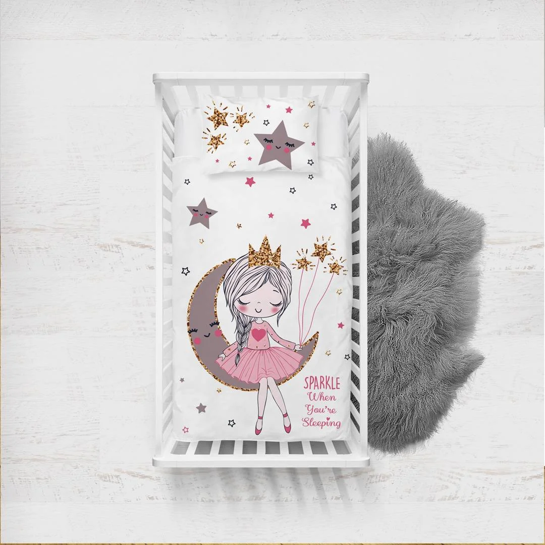 Rüya temalı kız Yatak Örtüsü ve Pike | Beyaz Ay, yıldızlar Desenli