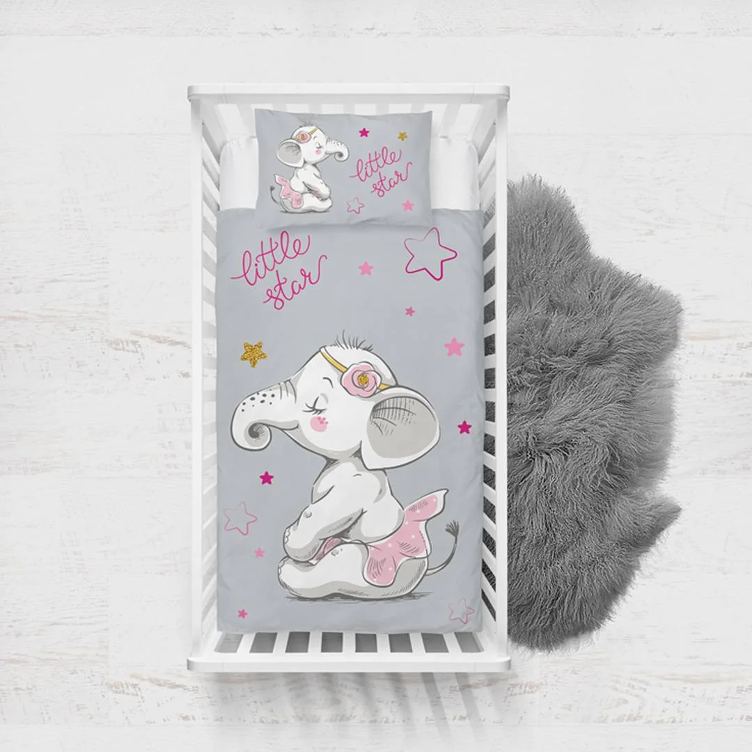 Fil ve Yıldız Yatak Örtüsü ve Pike | Gri Pembe ve altın yıldızlar, little star yazısı Desenli