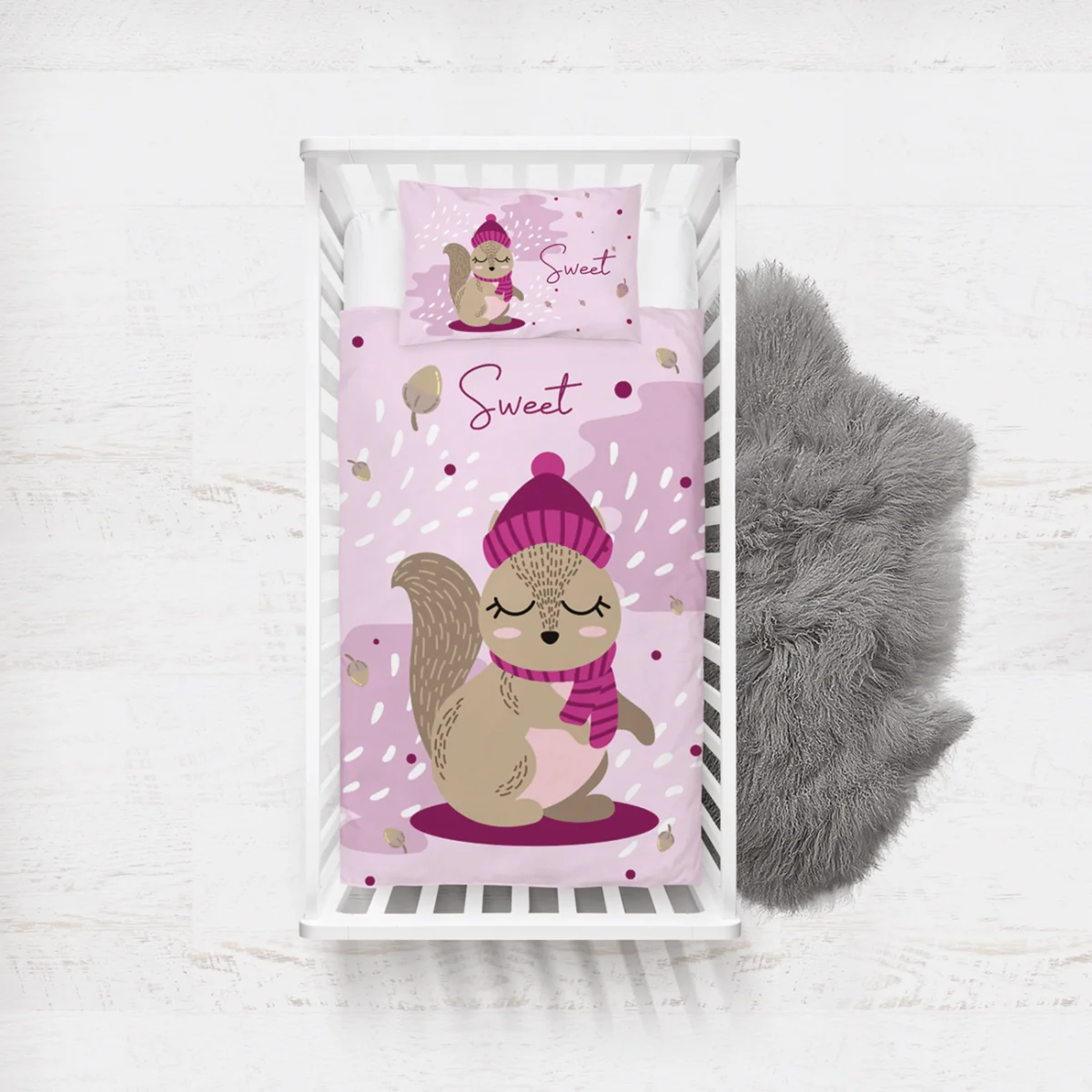 Orman Hayvanları, Sincap Yatak Örtüsü ve Pike | Pembe kar taneleri, palamutlar Desenli