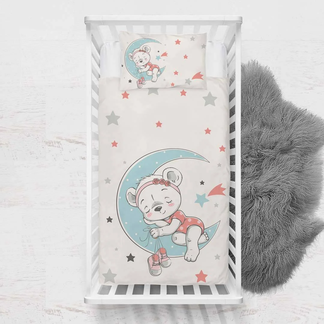 Ayda uyuyan ayı Yatak Örtüsü ve Pike | Beyaz yıldızlar, ay Desenli