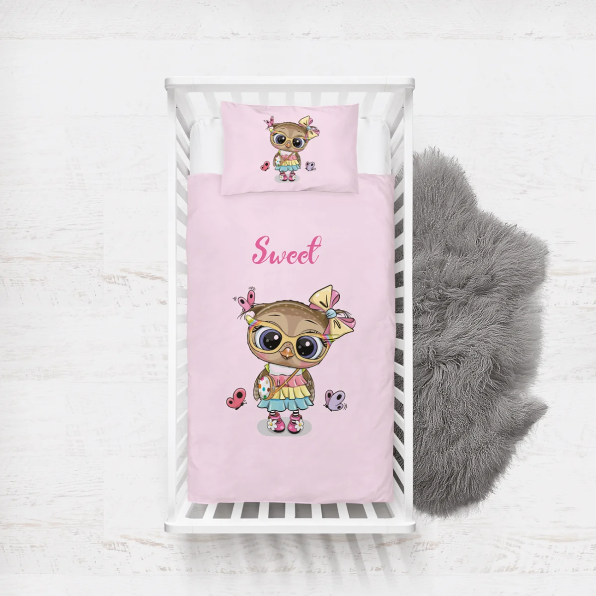 Sevimli Baykuş Yatak Örtüsü ve Pike | Pembe kelebekler, Sweet yazısı Desenli