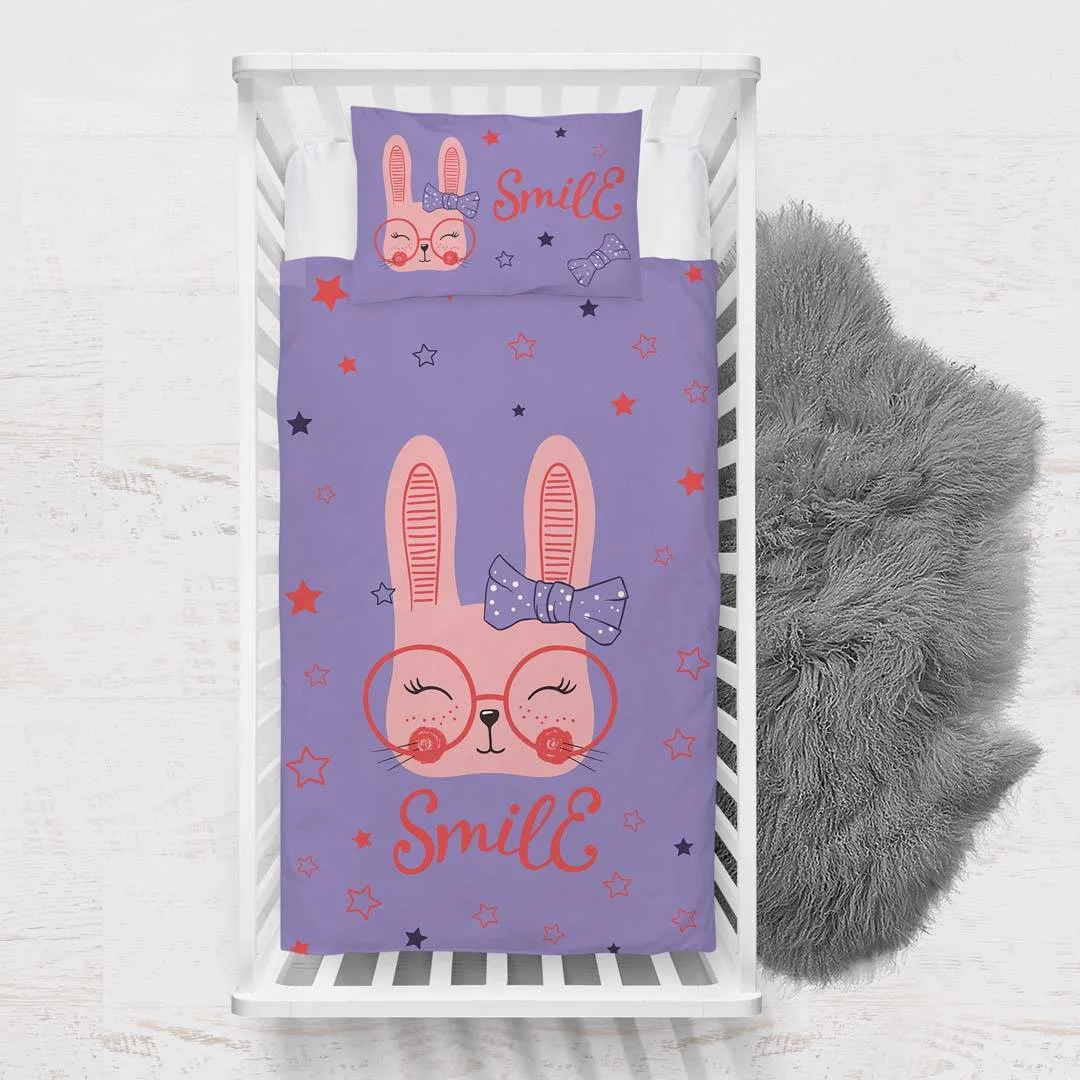 Tavşan Yatak Örtüsü ve Pike | Mor yıldız, Smile yazısı Desenli