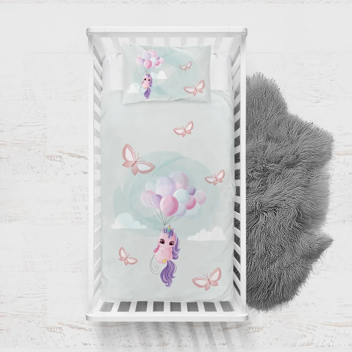 Unicorn Yatak Örtüsü ve Pike | Açık mavi balon, bulut Desenli