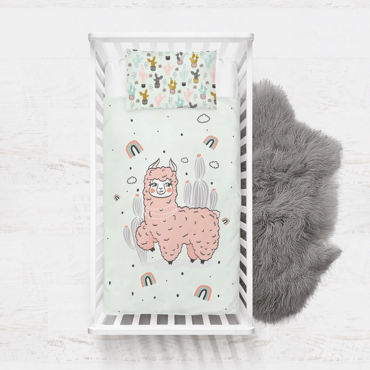 Lama Yatak Örtüsü ve Pike | Açık Mavi Gökkuşağı, bulutlar Desenli