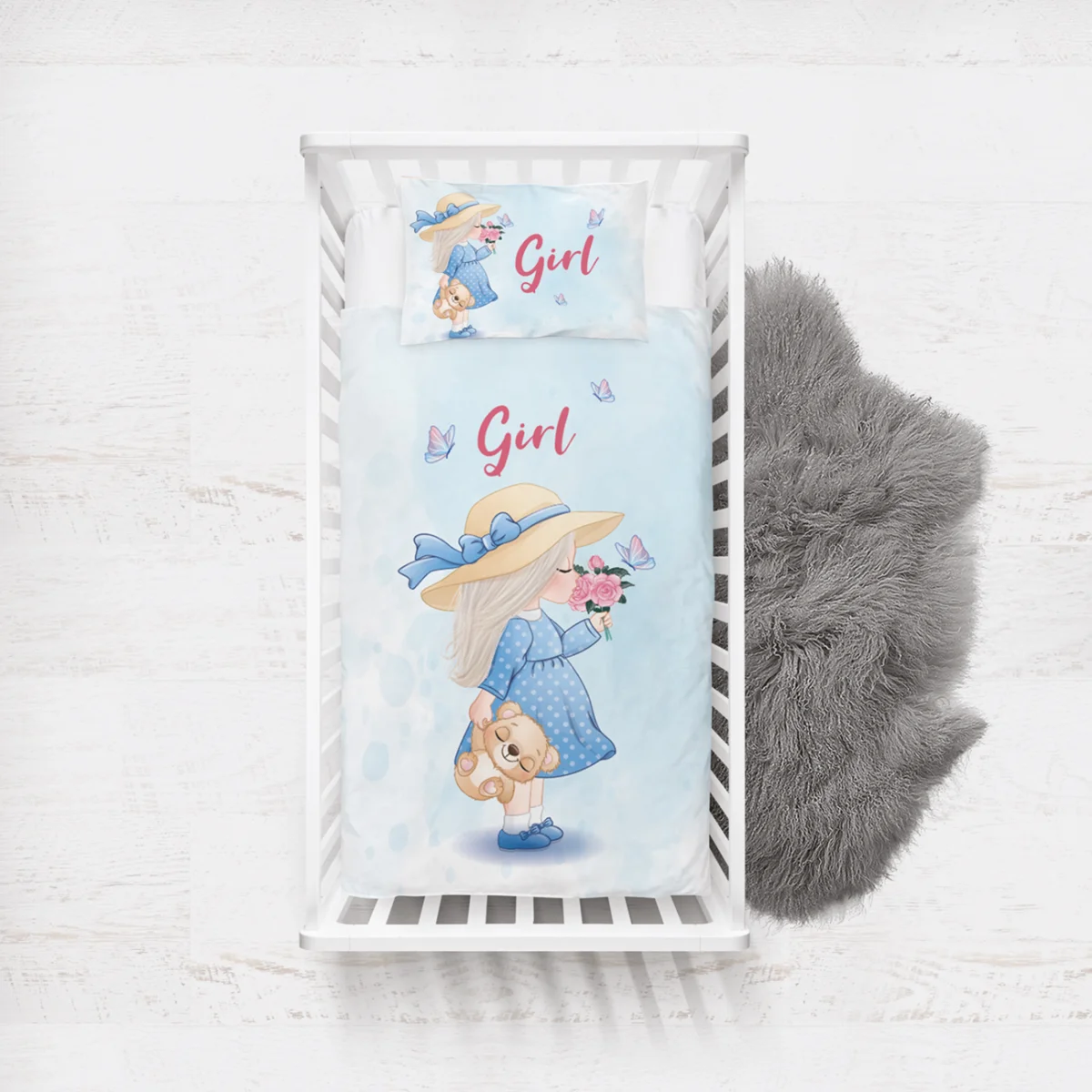 Küçük Kız Yatak Örtüsü ve Pike | Mavi kelebekler, yazılar Desenli