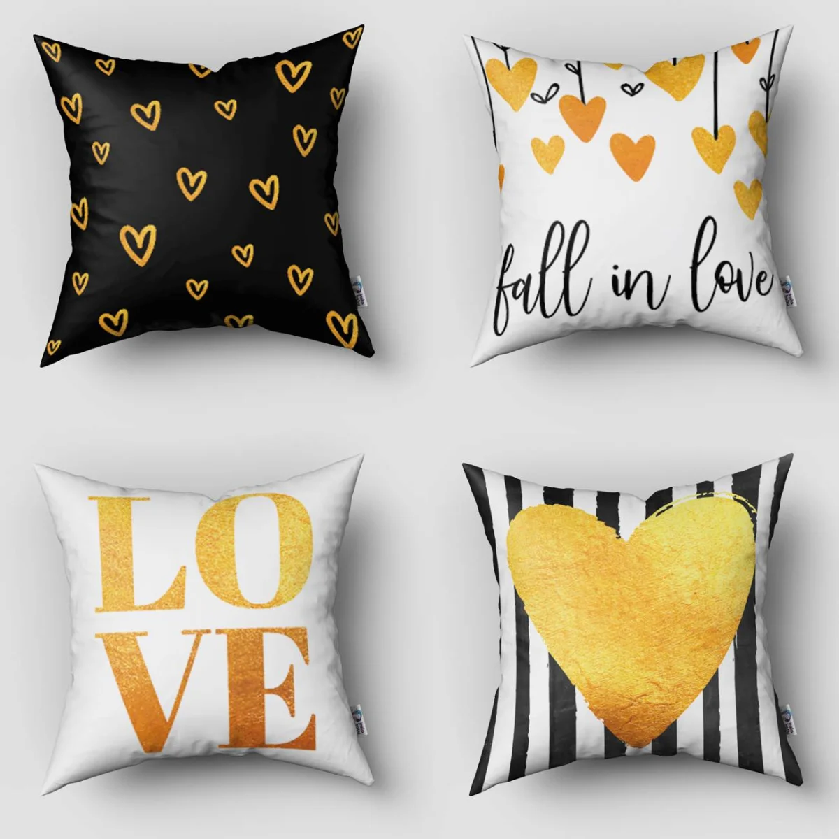 Kalp, Aşk 4lü Kırlent | Beyaz Altın rengi kalpler, siyah beyaz çizgiler Desenli