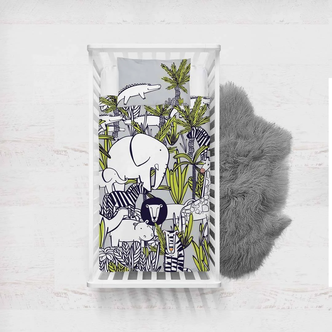 Orman Hayvanları Yatak Örtüsü ve Pike | Gri tropikal yapraklar, bitkiler Desenli