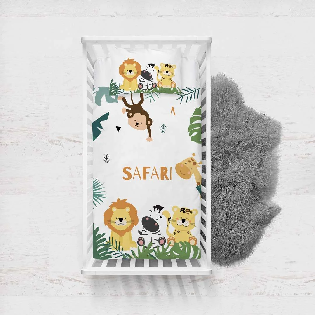 Orman Hayvanları Yatak Örtüsü ve Pike | Beyaz Yapraklar, üçgenler Desenli