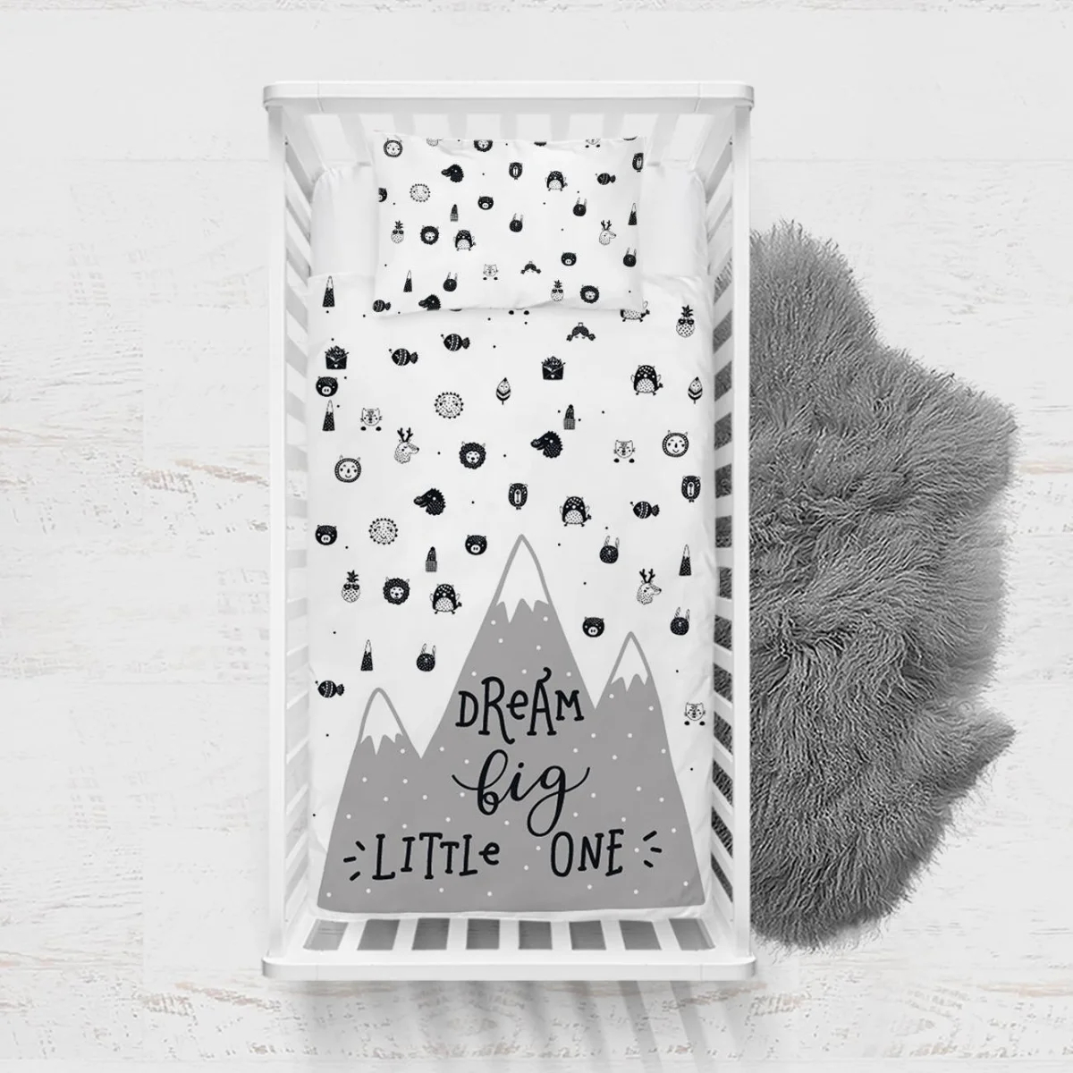 Orman Hayvanları, Dağlar Yatak Örtüsü ve Pike | Beyaz dağlar, kar taneleri Desenli