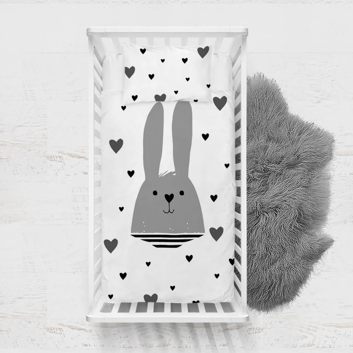 Tavşan Yatak Örtüsü ve Pike | Beyaz kalp desenleri Desenli