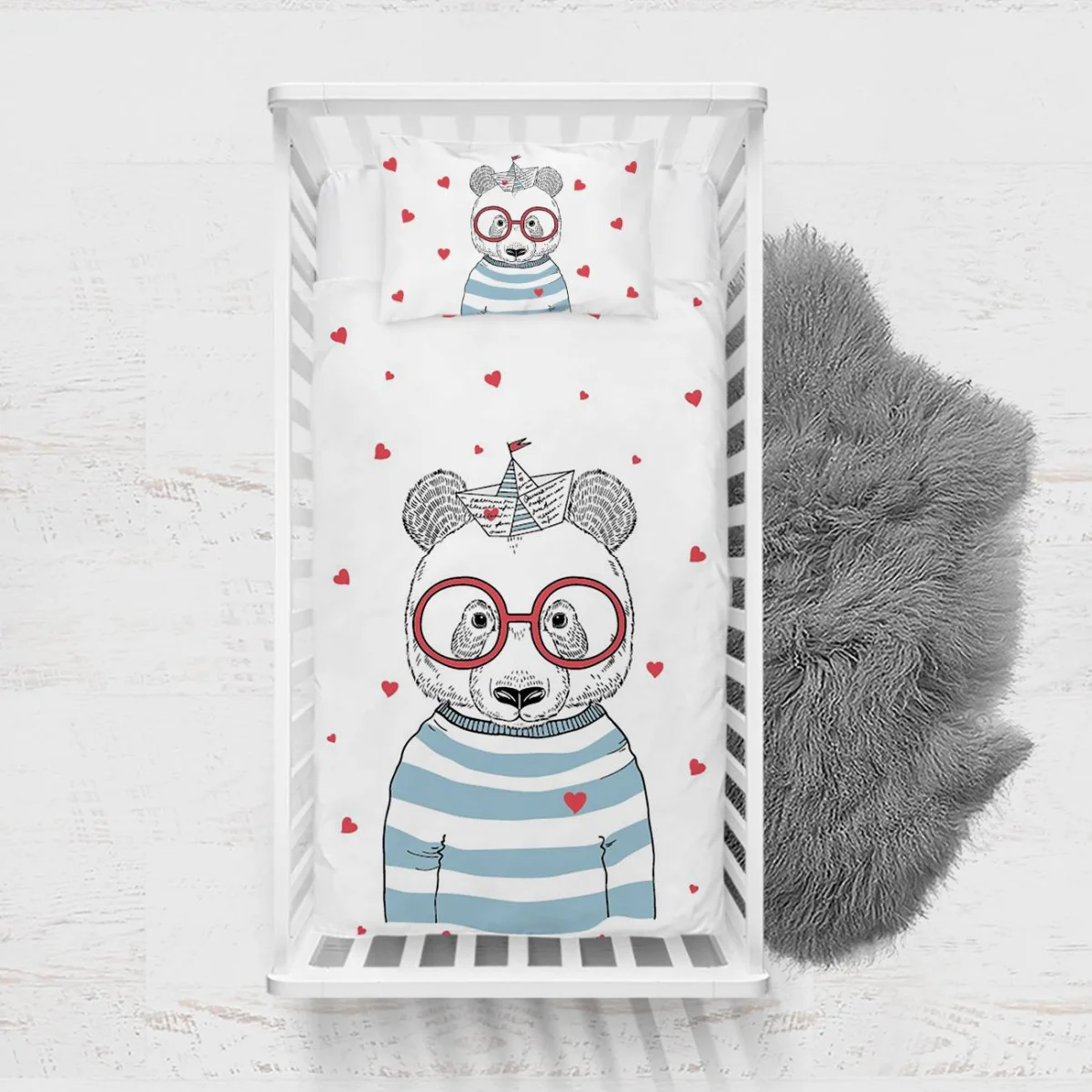 Panda Yatak Örtüsü ve Pike | Beyaz kırmızı kalpler, çizgili tişört Desenli