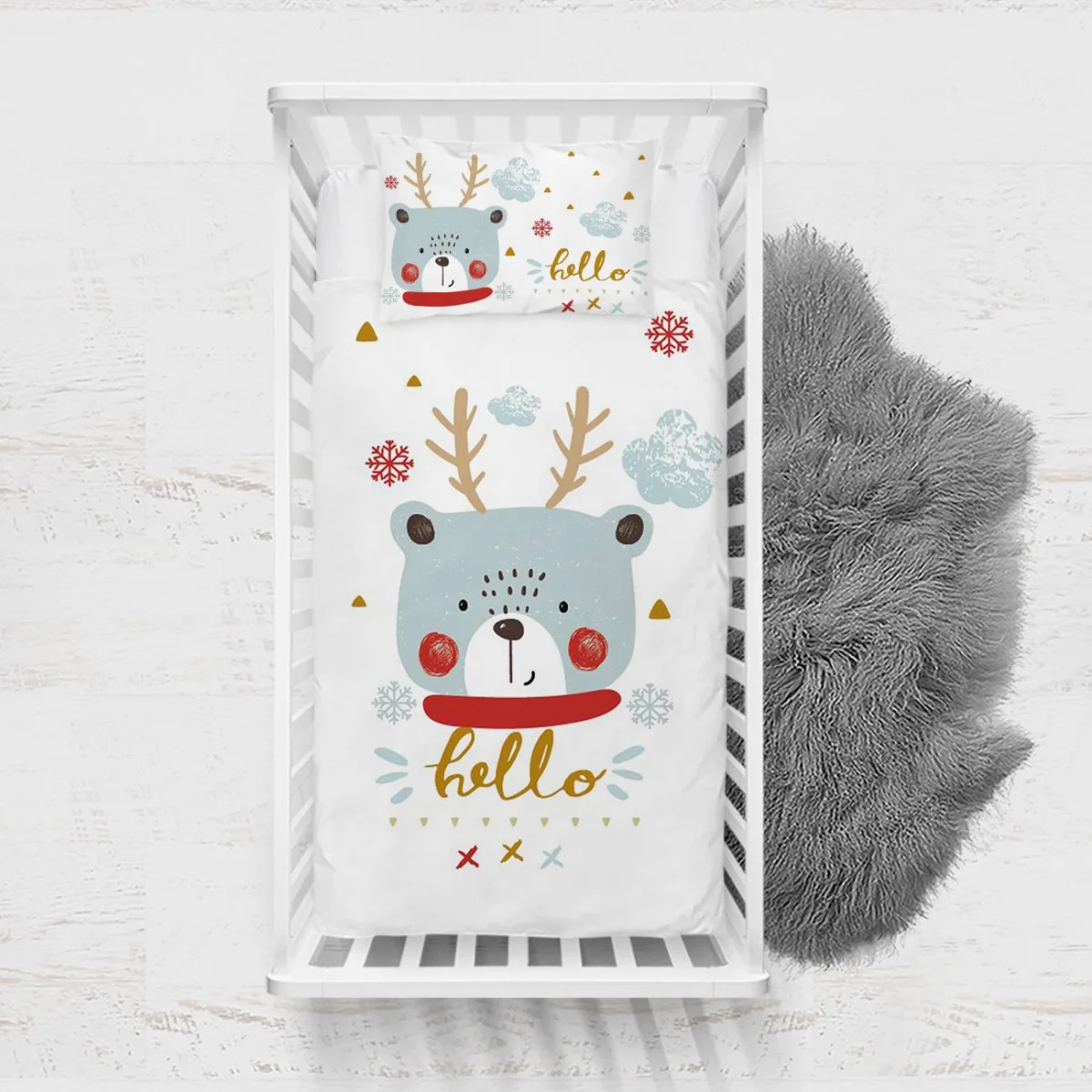 Ayı/Geyik Yatak Örtüsü ve Pike | Beyaz Kar taneleri, bulutlar Desenli