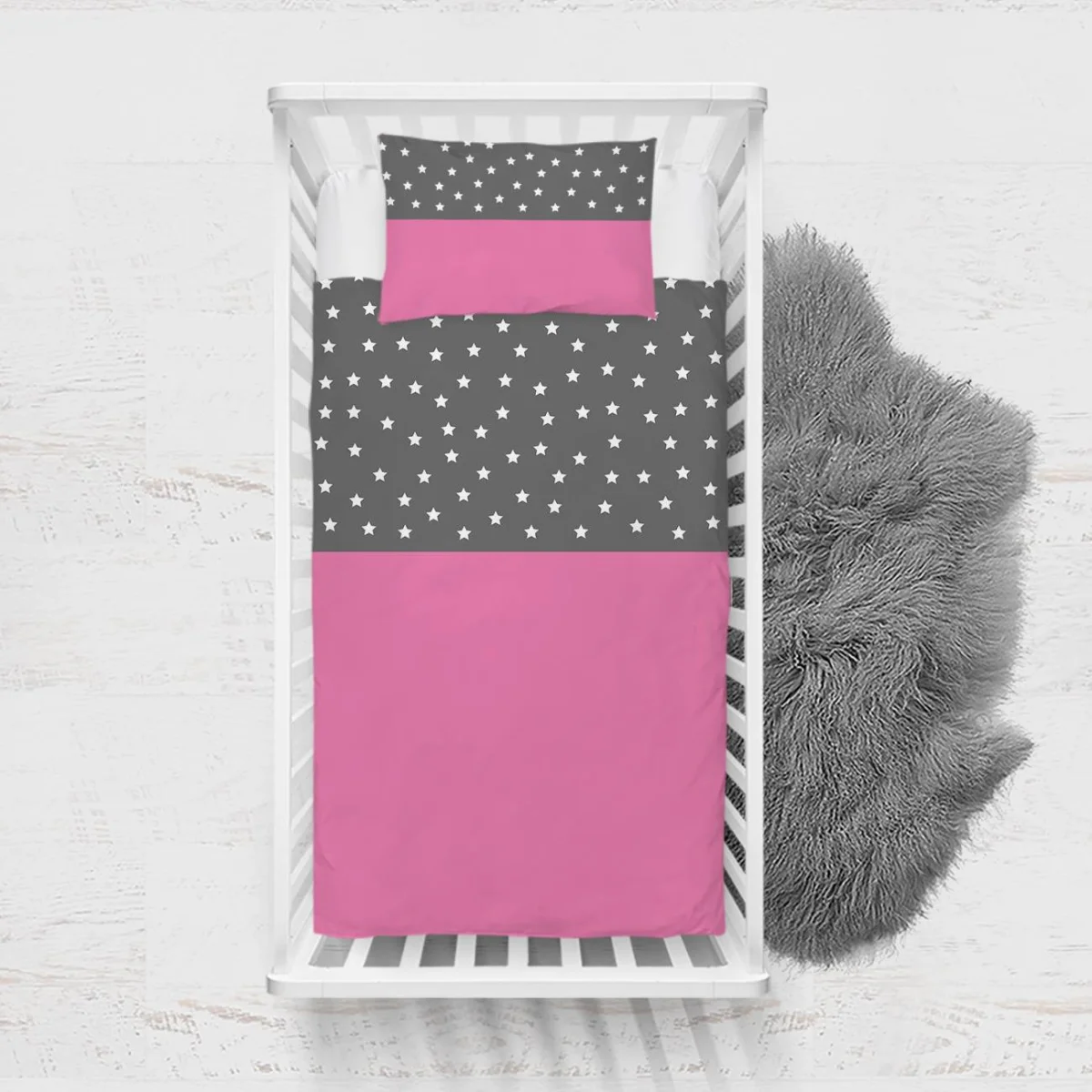 Yıldız Yatak Örtüsü ve Pike | Pembe Gri kısımda beyaz yıldızlar Desenli
