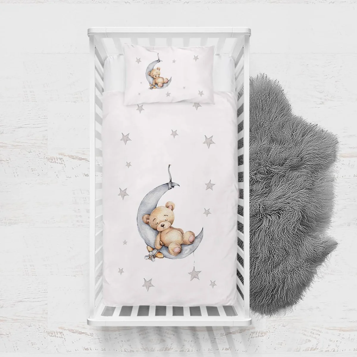 Uyuyan ayıcık ve ay Yatak Örtüsü ve Pike | Beyaz Yıldızlar, küçük uçak Desenli