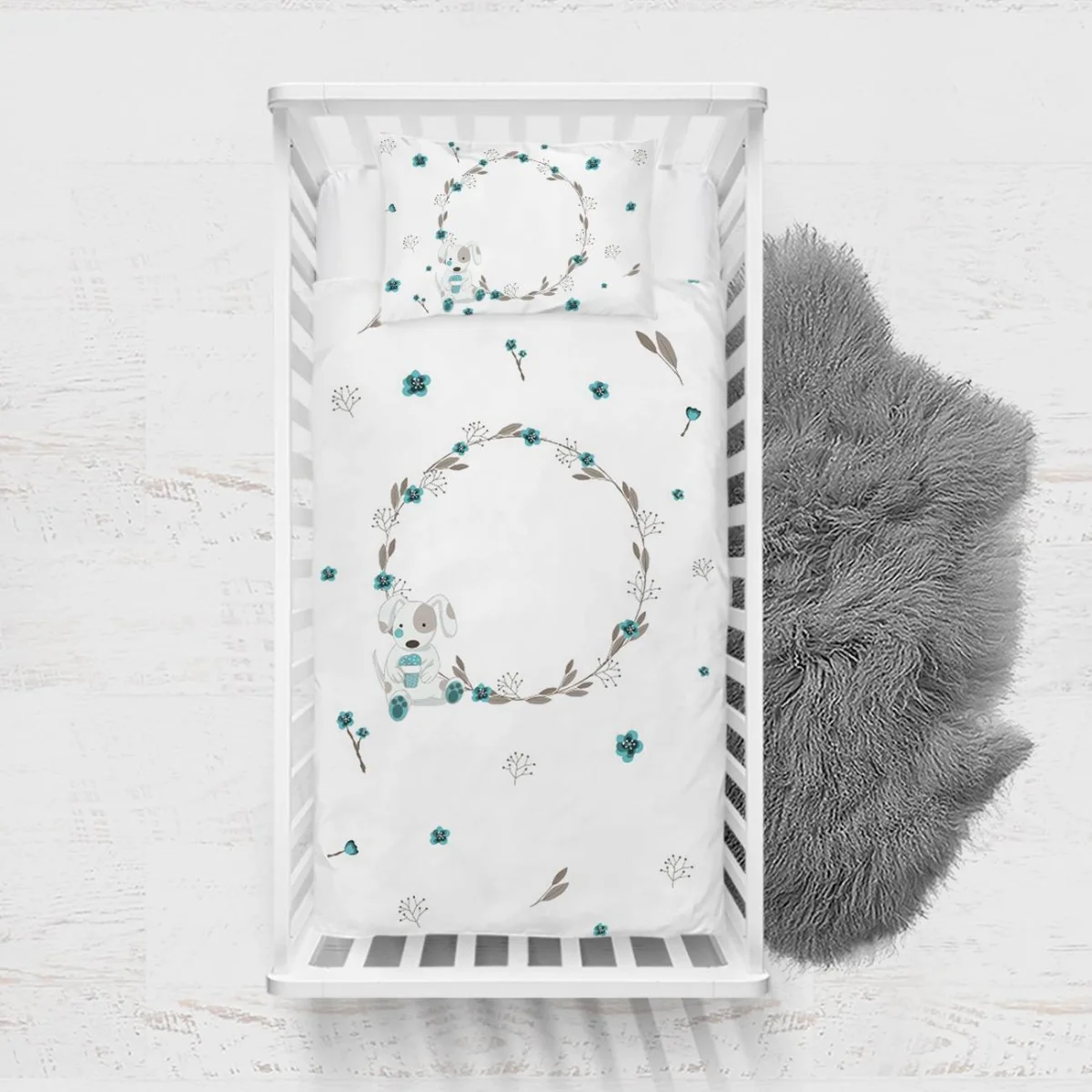 Köpek Yatak Örtüsü ve Pike | Beyaz Çiçekli çelenk, cupcake Desenli