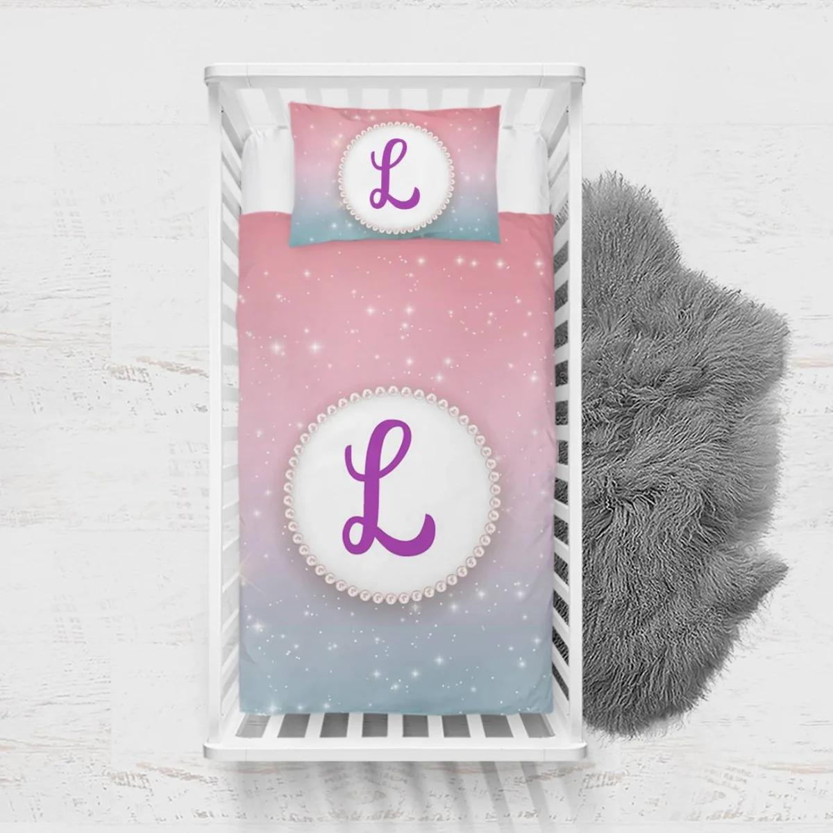 Kişiye Özel Harf Yatak Örtüsü ve Pike | Pembe yıldız, parıltı Desenli