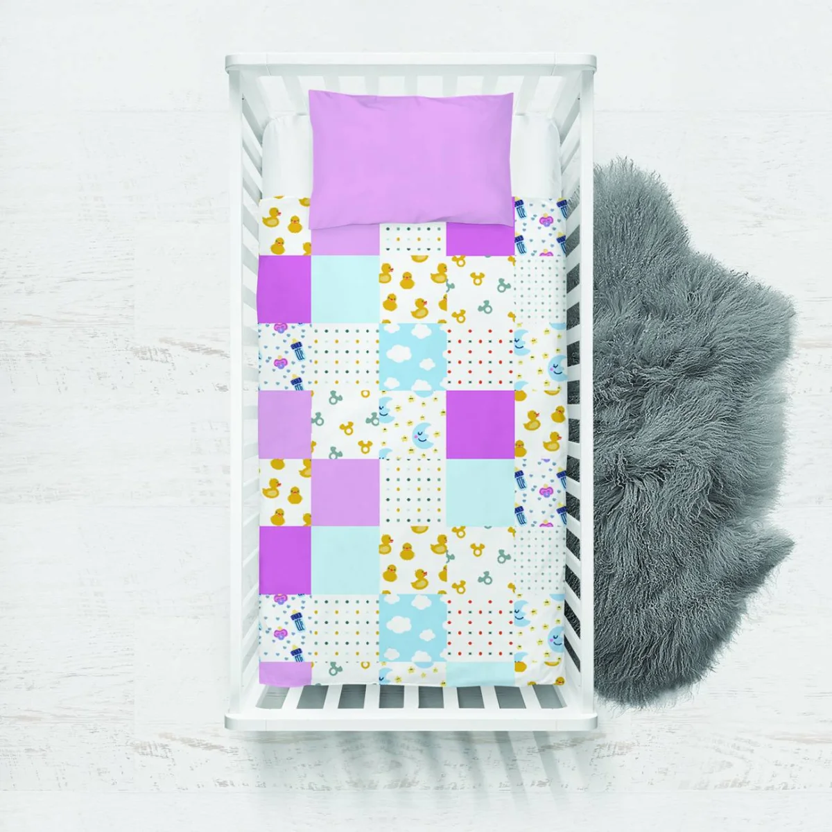 Bebek temalı Yatak Örtüsü ve Pike | Çok renkli Ördek, biberon Desenli