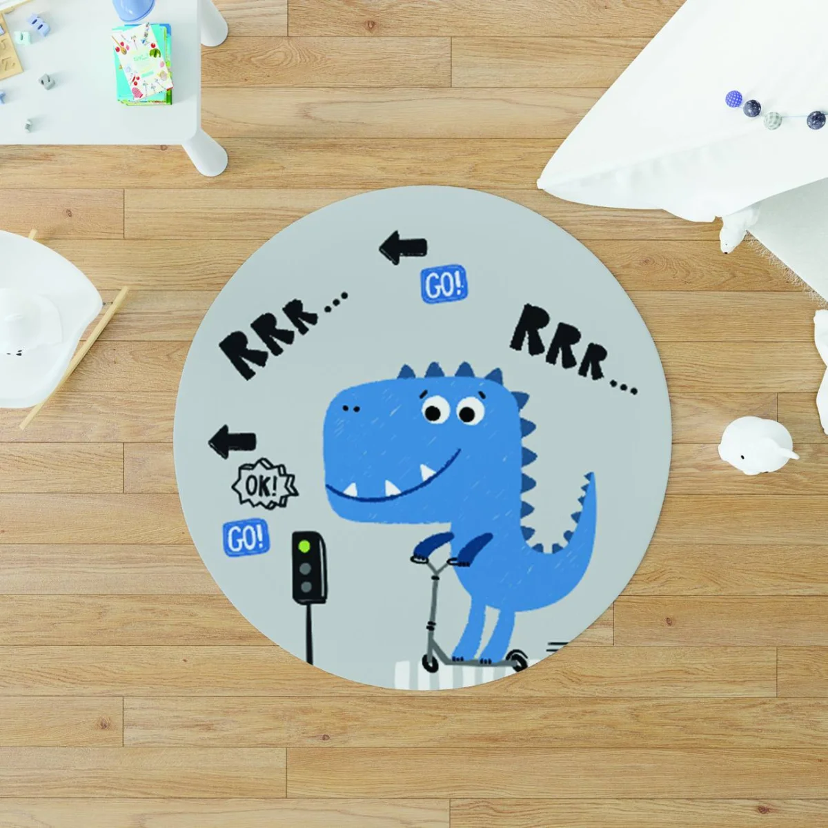 Dinozor Yuvarlak Halı | Gri scooter, trafik ışığı Desenli