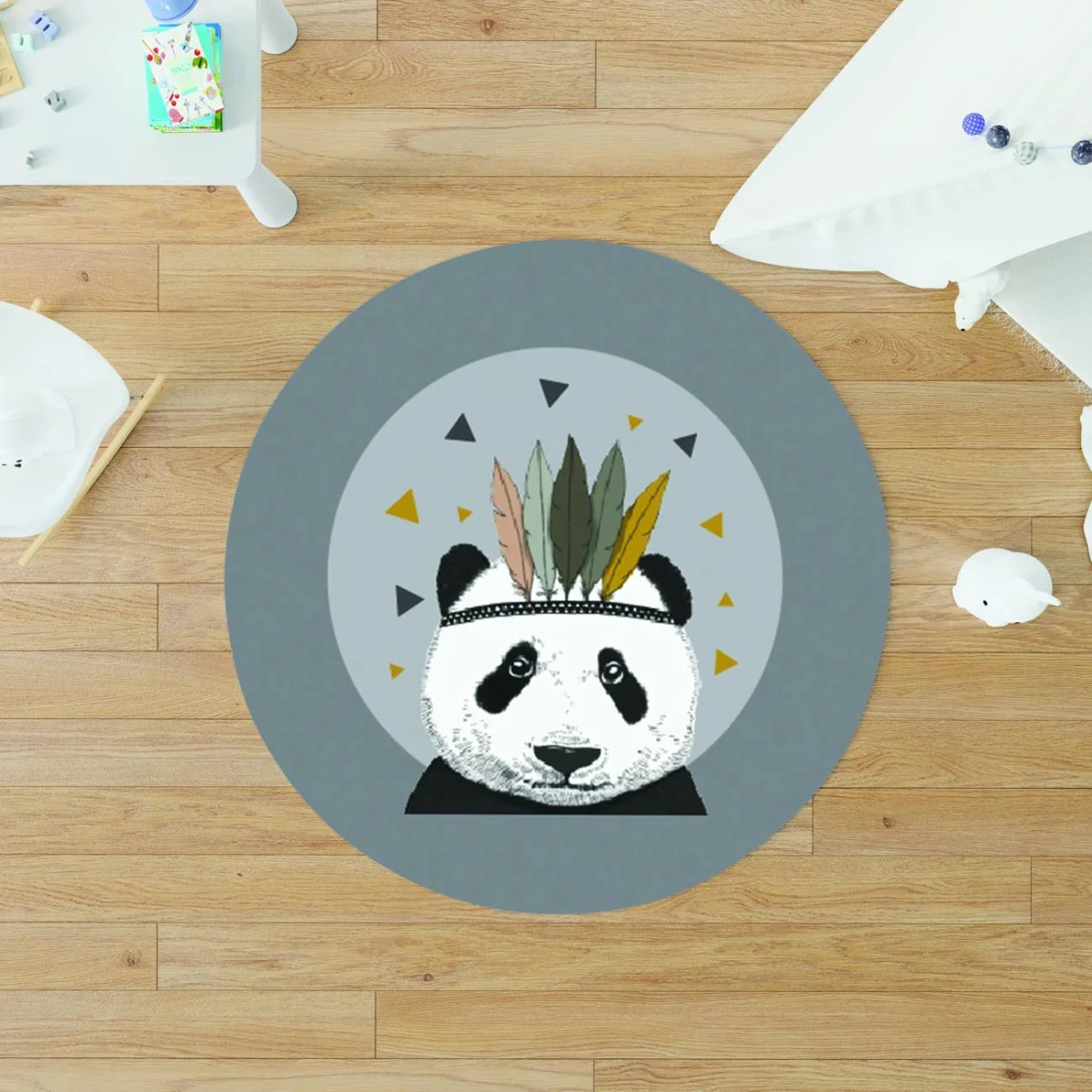Panda Yuvarlak Halı | Gri tüylü taç, sarı ve gri üçgenler Desenli