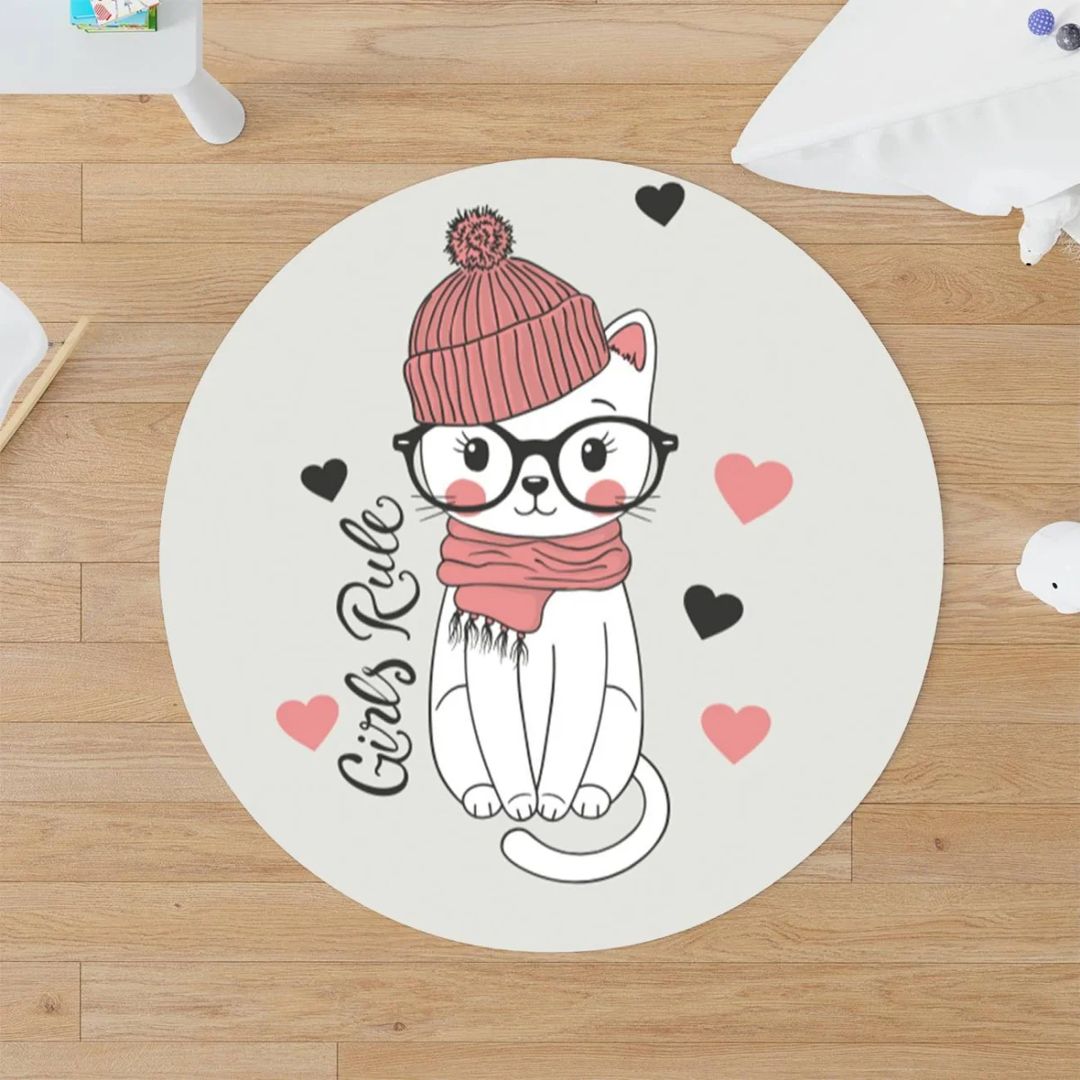 Kedi Yuvarlak Halı | Beyaz Kalpler, Girls Rule yazısı Desenli