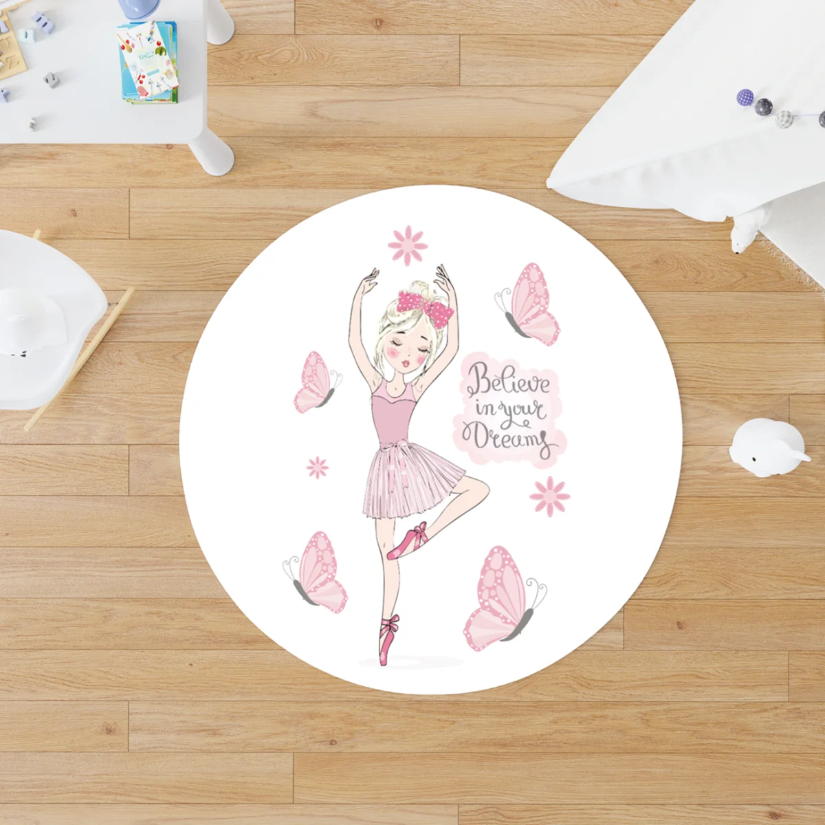 Baletin Yuvarlak Halı | Beyaz kelebek, çiçek Desenli