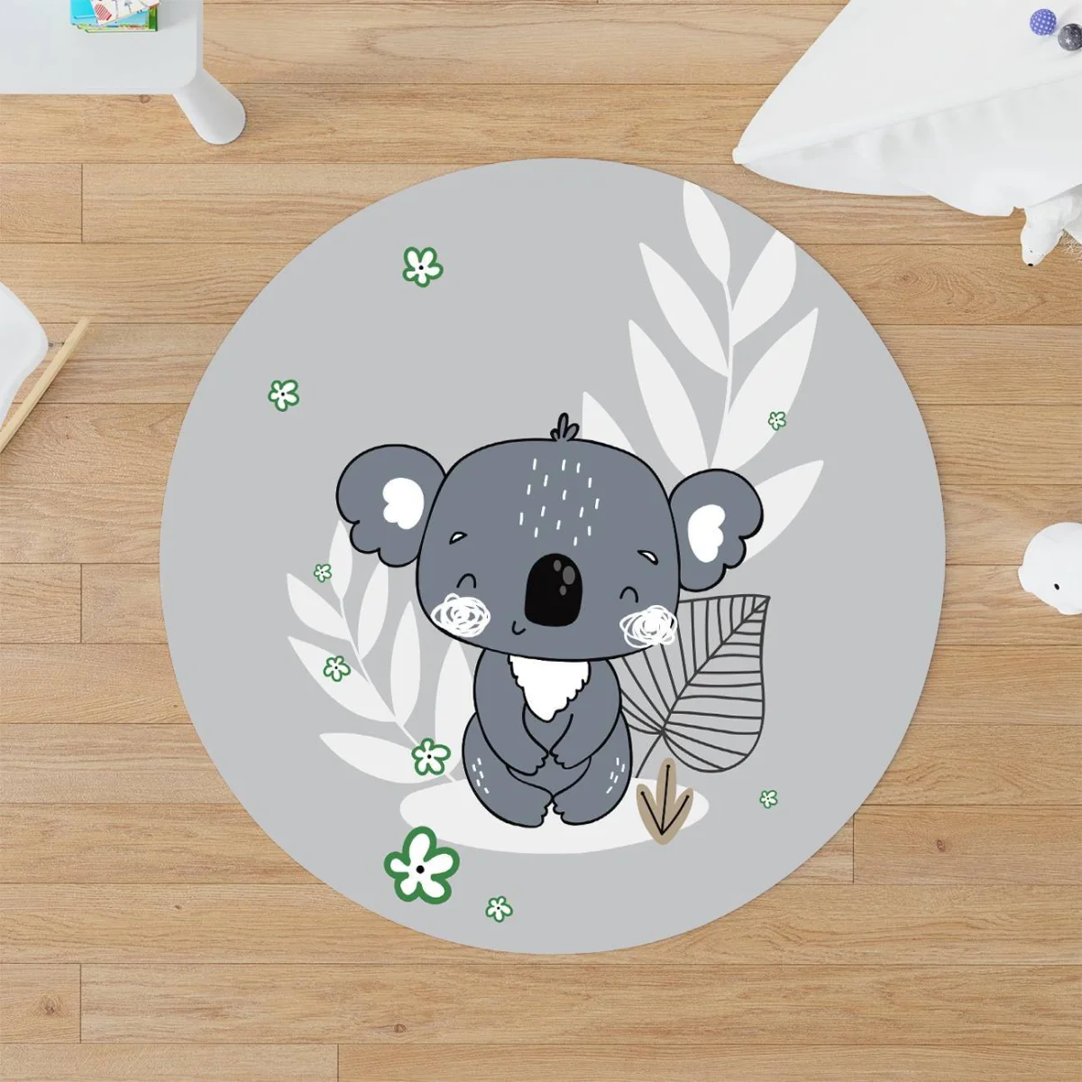 Koala Yuvarlak Halı | Gri Yapraklar, küçük yeşil çiçekler Desenli