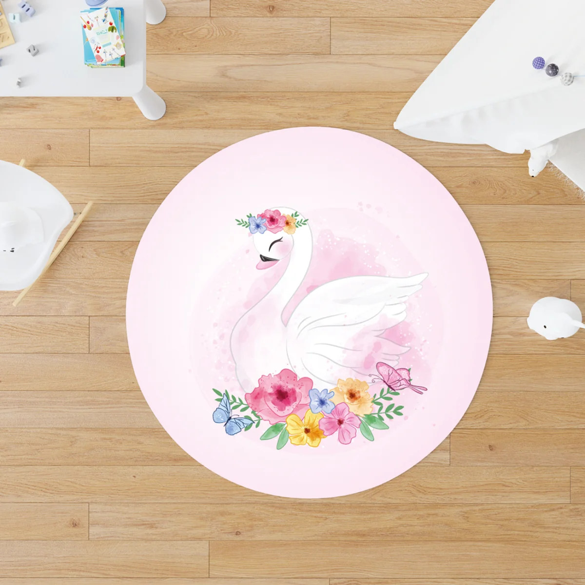 Kuğulu Prenses Yuvarlak Halı | Pembe çiçekler, kelebekler Desenli