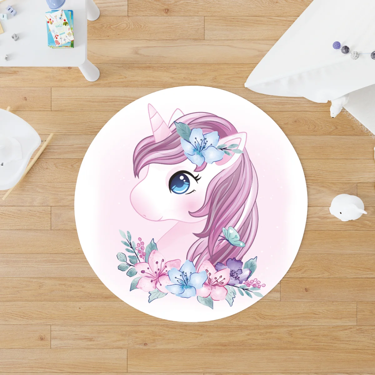 Unicorn Yuvarlak Halı | Pembe çiçekler, kelebekler Desenli