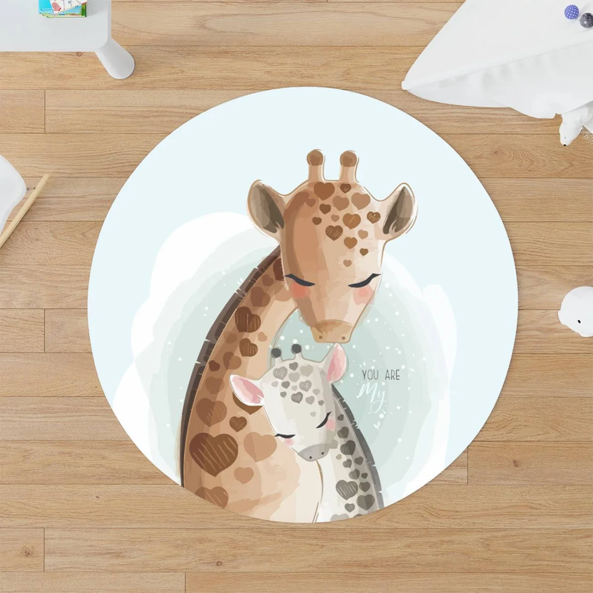 Zürafa Yuvarlak Halı | Mavi kalp lekeler, bulutlar Desenli