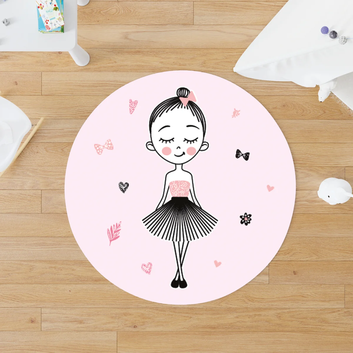 Balerin kız ve kedi Yuvarlak Halı | Pembe kalpler, fiyonklar Desenli