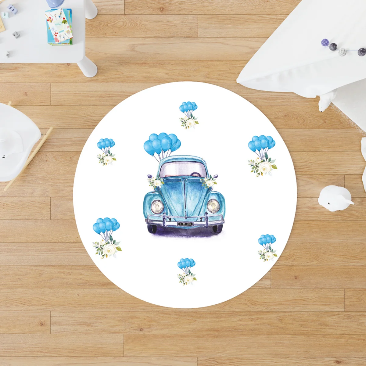Araba Yuvarlak Halı | Beyaz mavi balonlar, beyaz çiçekler Desenli