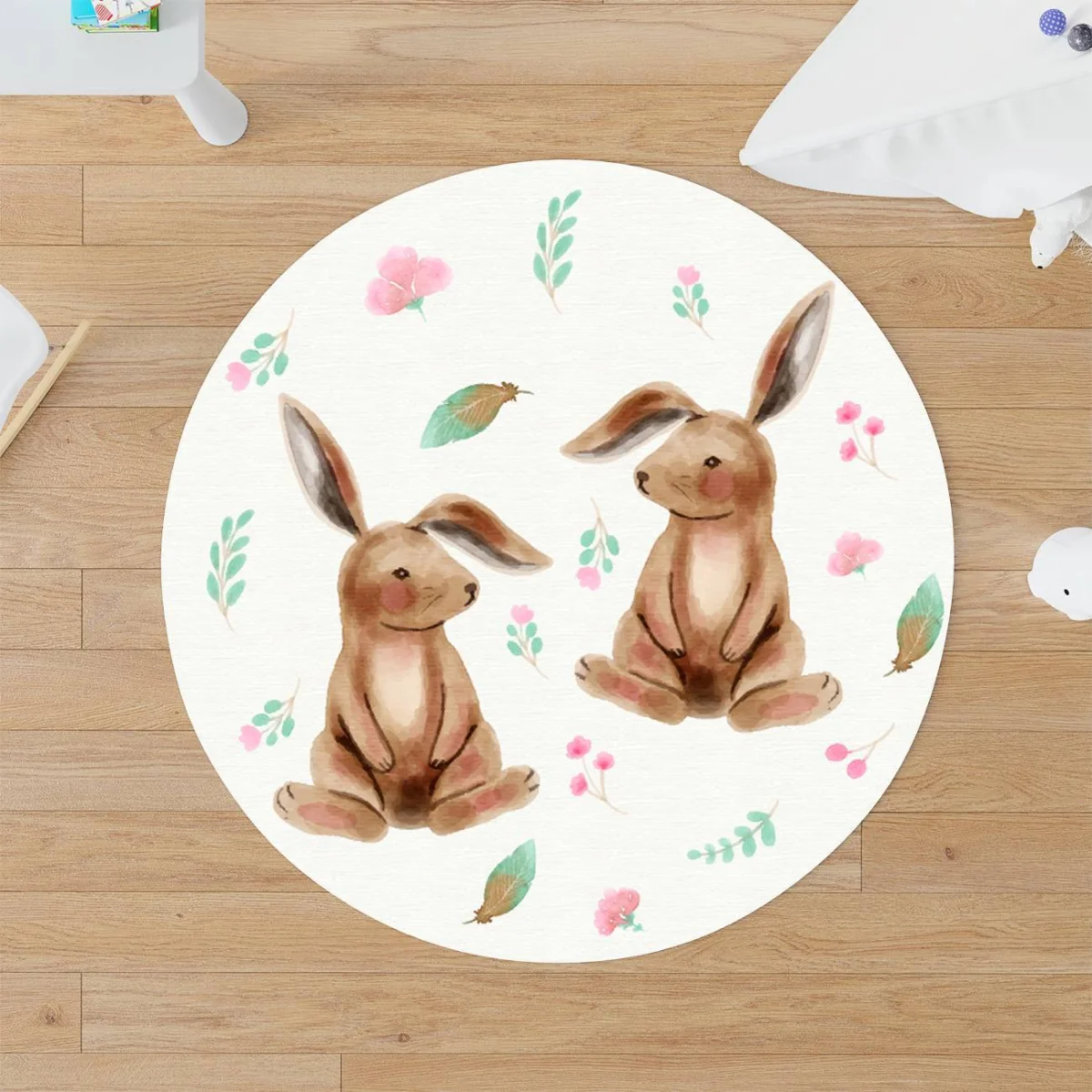Tavşanlar Yuvarlak Halı | Beyaz pembe çiçekler, yeşil yapraklar Desenli