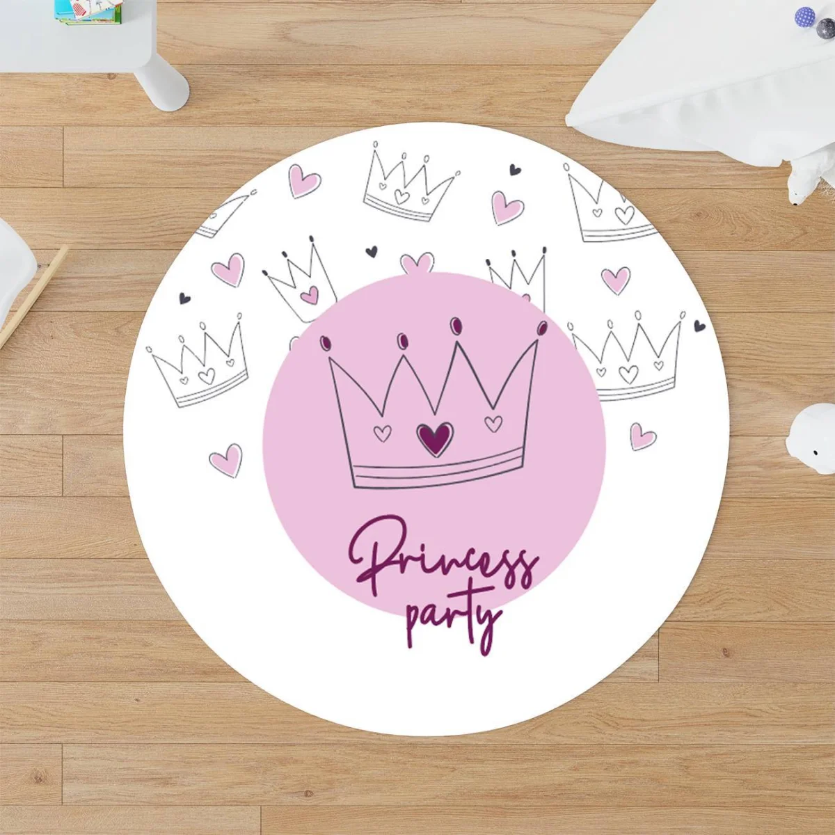 Prenses Yuvarlak Halı | Beyaz taçlar, kalpler Desenli