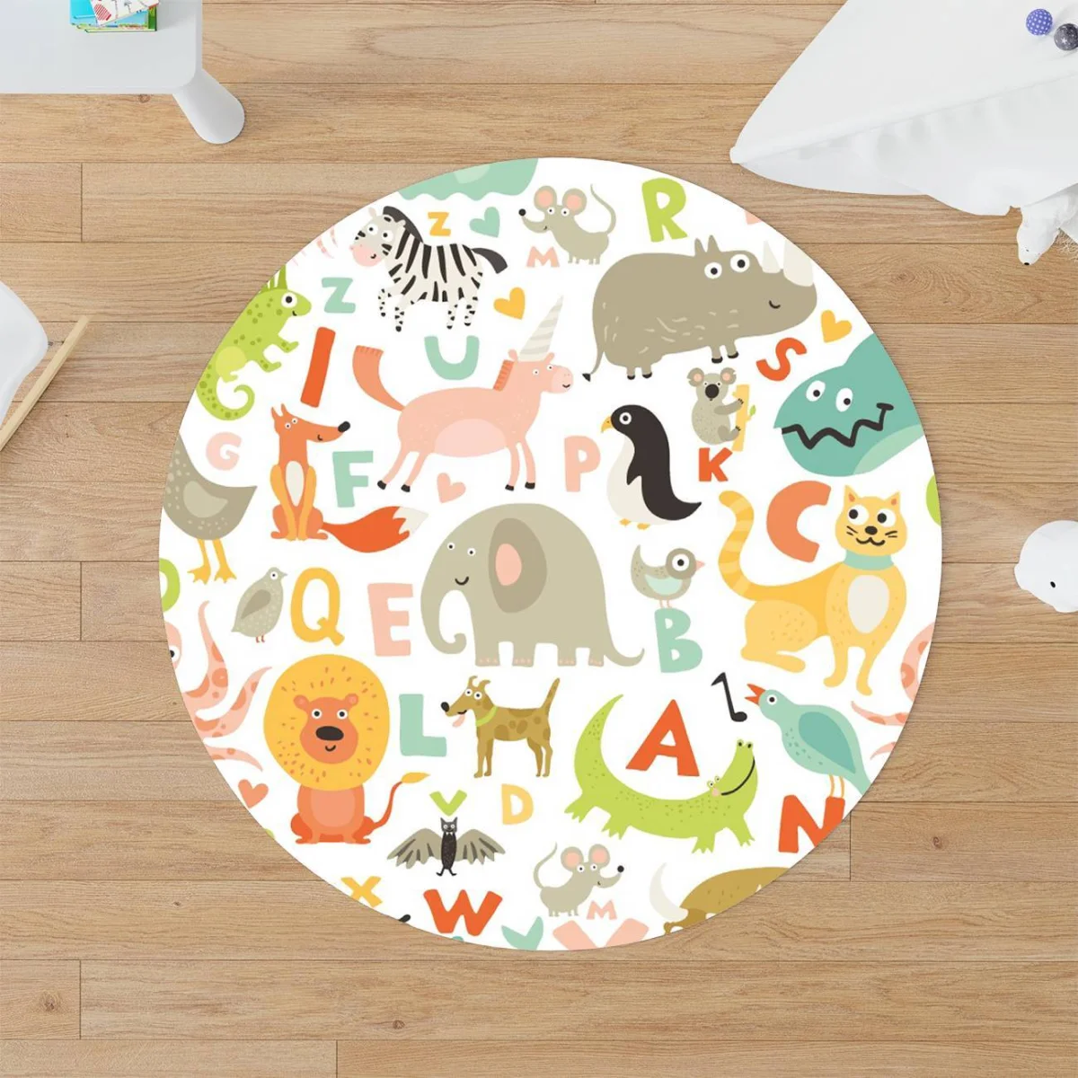 Orman Hayvanları Yuvarlak Halı | Beyaz Renkli hayvanlar, alfabe harfleri Desenli